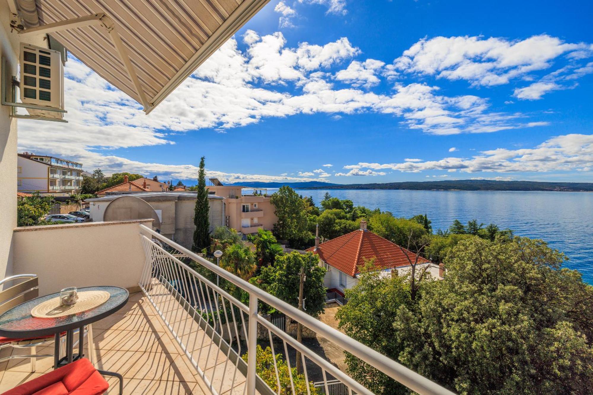 Apartments Maja Dramalj Exteriör bild